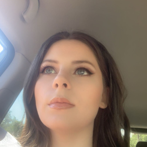Melanie W. profile photo