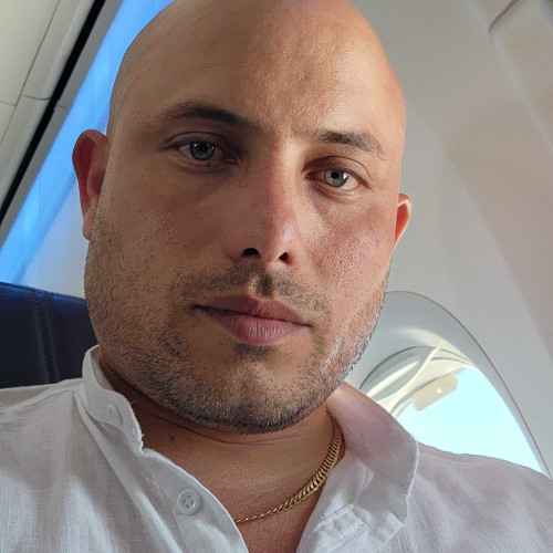 Alejandro G. profile photo