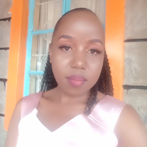 Esther N. profile photo