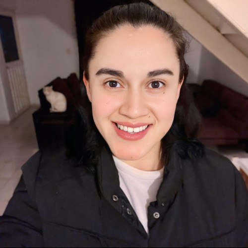 Estela R. profile photo