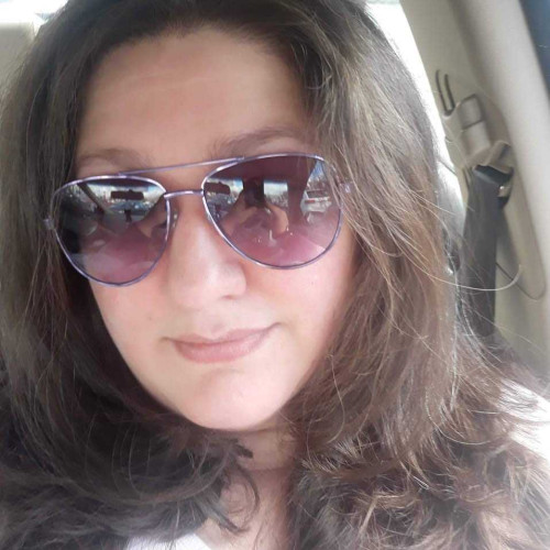 Beth B. profile photo
