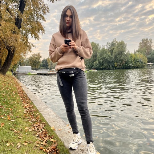 Laura S.