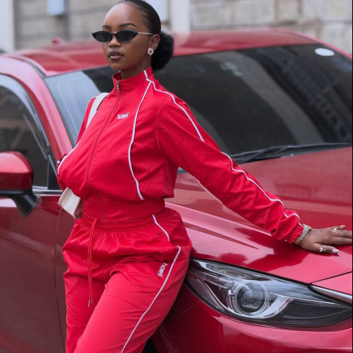 Miss Carrie B. profile photo