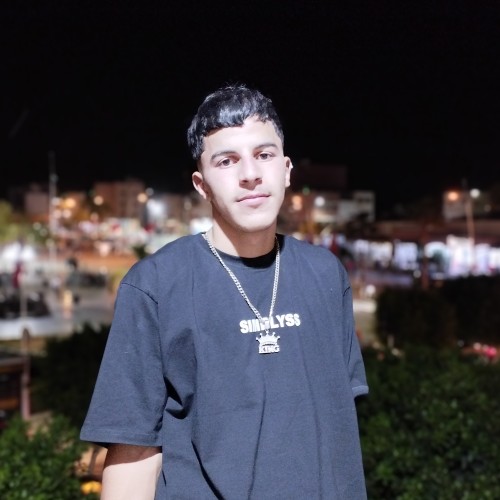 Qacem  L. profile photo