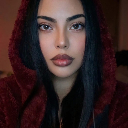 Mila M. profile photo