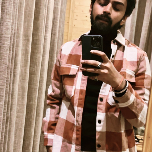 Nav K. profile photo
