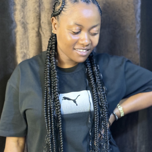 nangy j. profile photo