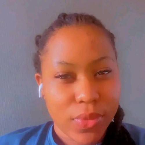 Veronica  E. profile photo