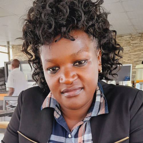 winnie k. profile photo