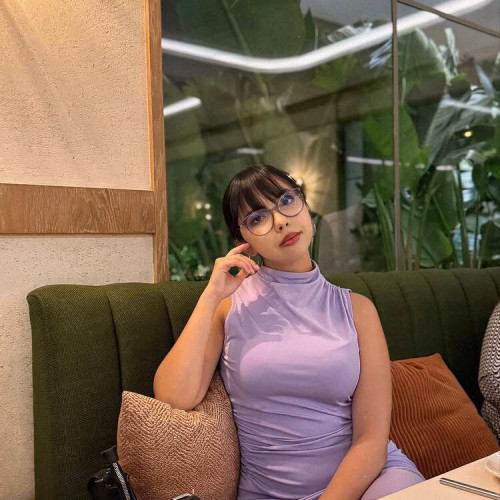 Yasmine L. profile photo