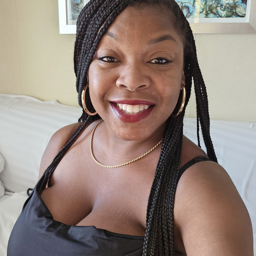 monique b. profile photo