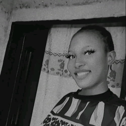 Lily  J. profile photo