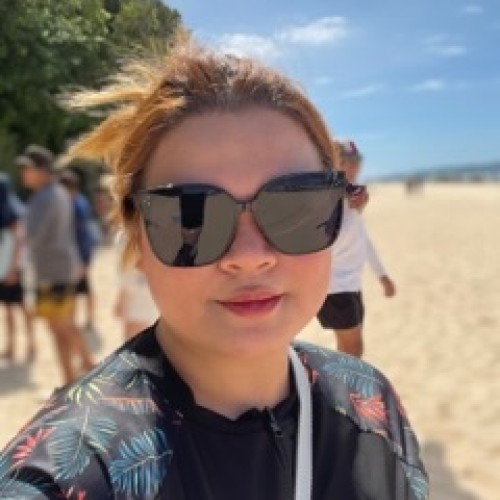 Jonie V.
