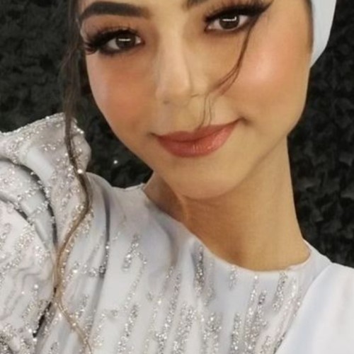 كنزة ك.