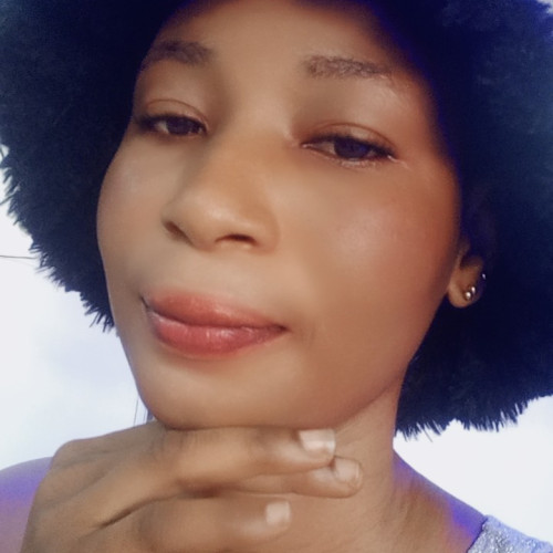 Queen  E. profile photo
