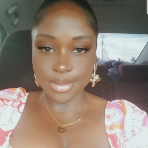 Lynthia H.