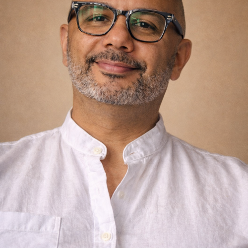 JOHN F M. profile photo