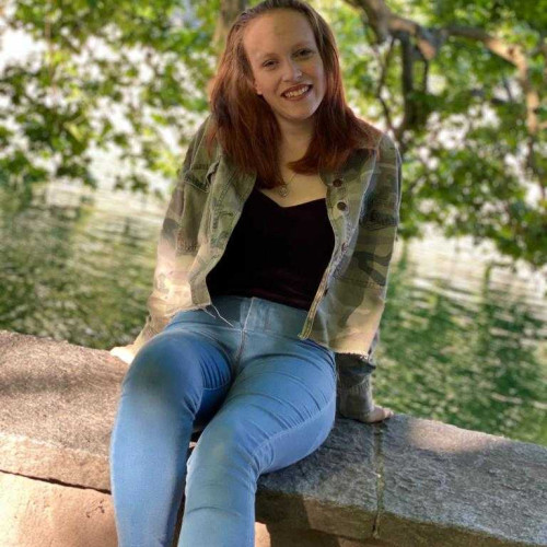 Annie M. profile photo
