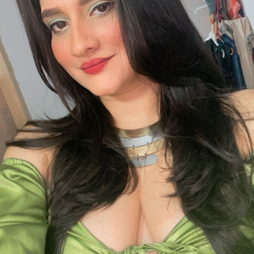 angela  f. profile photo