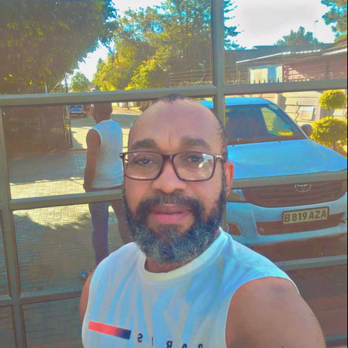 louis i. profile photo