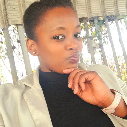Leslie  K. profile photo