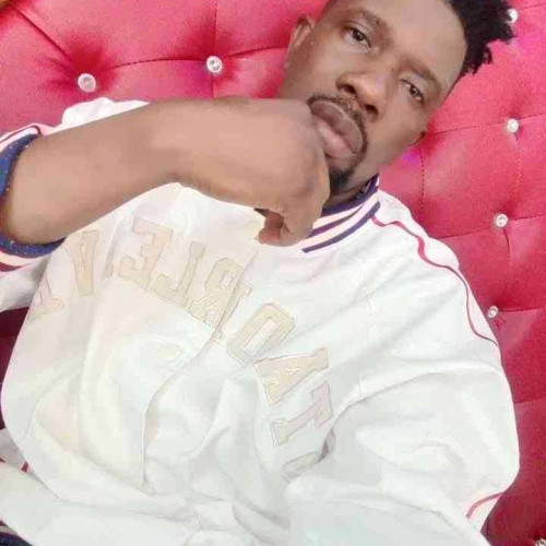 Israel e. profile photo