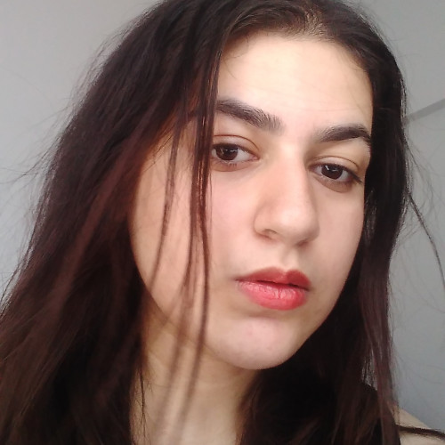 Zuha N.