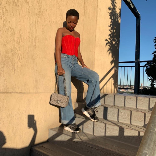 Amanda j. profile photo