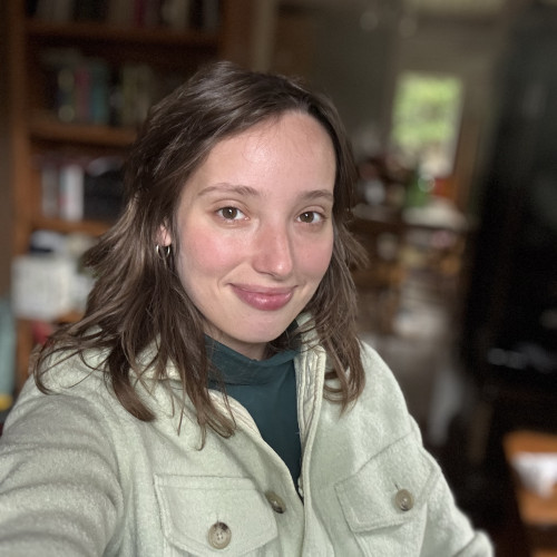 Madelaine E. profile photo
