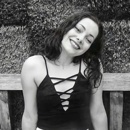 Yamila A. profile photo