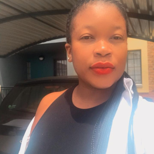 Momie M. profile photo