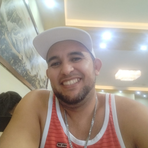 Cesar   . profile photo