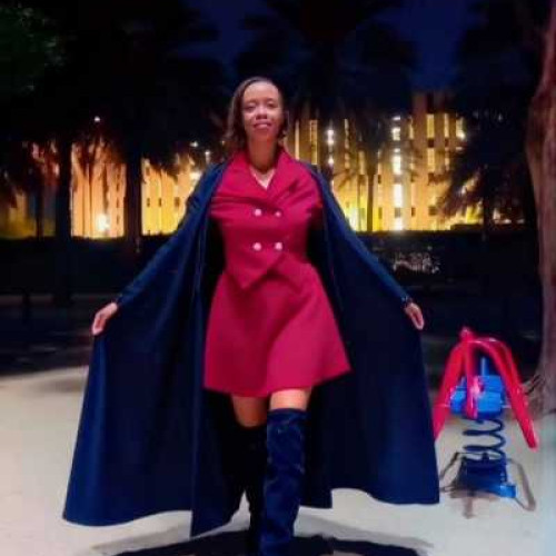 essy w. profile photo