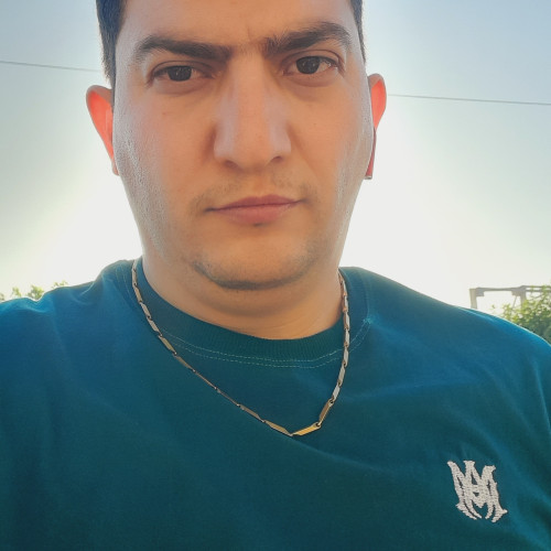 pooya z. profile photo
