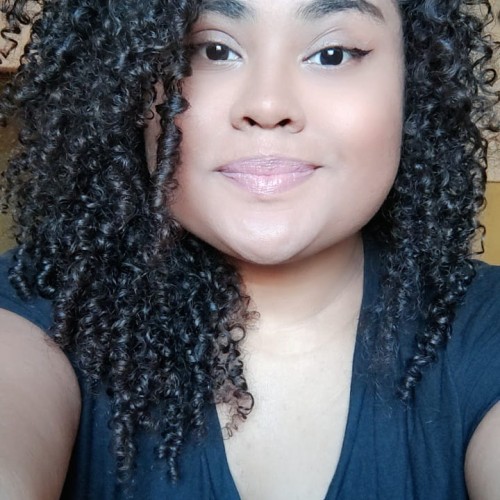 Tainara A.