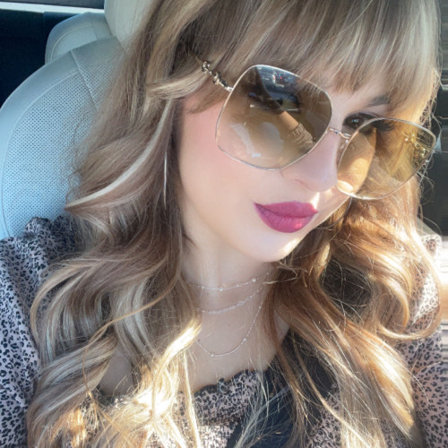 Lily B. profile photo
