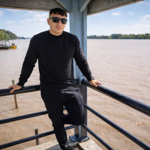 Jonatan e. profile photo