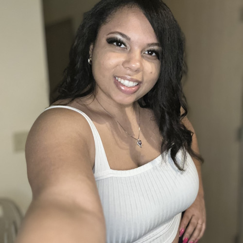 Lara E. profile photo