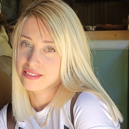 Lia P. profile photo