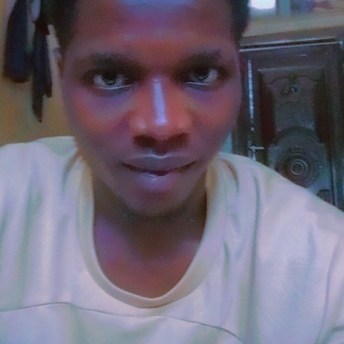Kheenq  L. profile photo