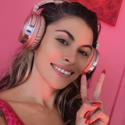 Adriana J. profile photo