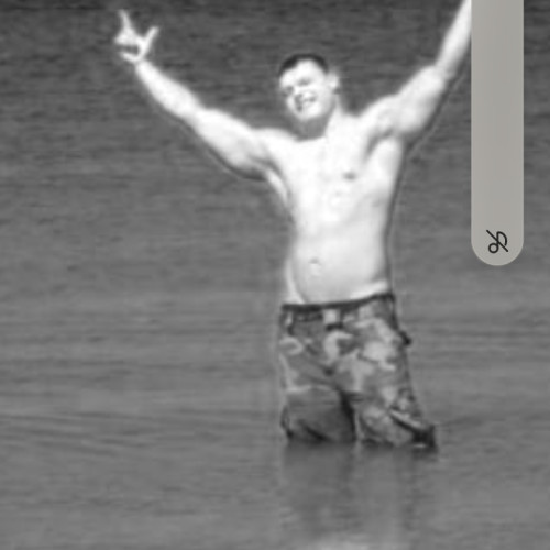 aleksander s. profile photo