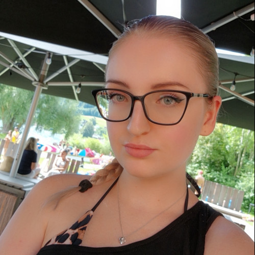 Isabelle  S. profile photo