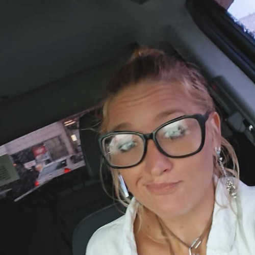 JENNIFER R. profile photo