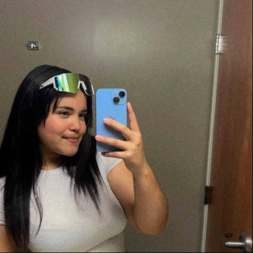 nelsi m. profile photo