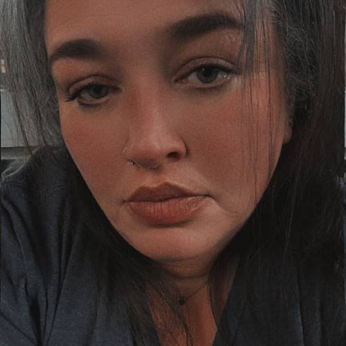 Holly B. profile photo
