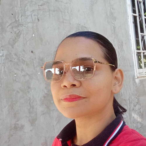 valeria m. profile photo