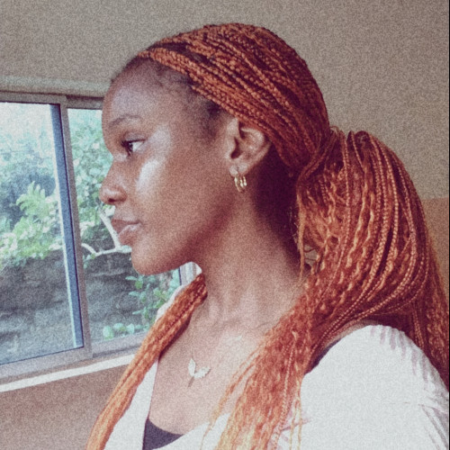 Danielle   . profile photo
