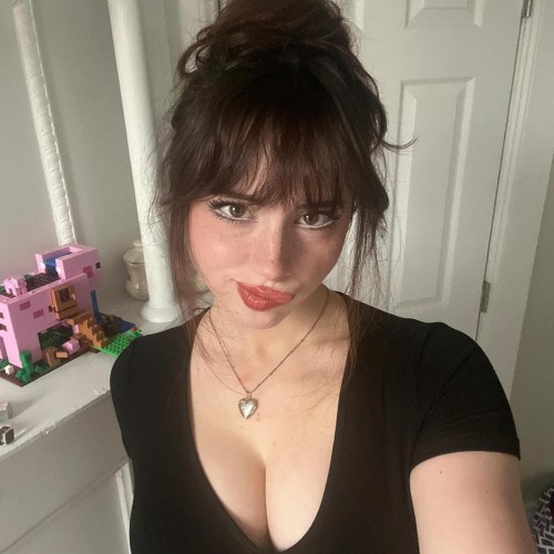 Kate T. profile photo