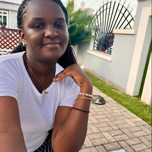 norah b. profile photo